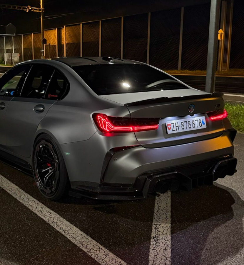 BMW M3 CSL TAILIGHT